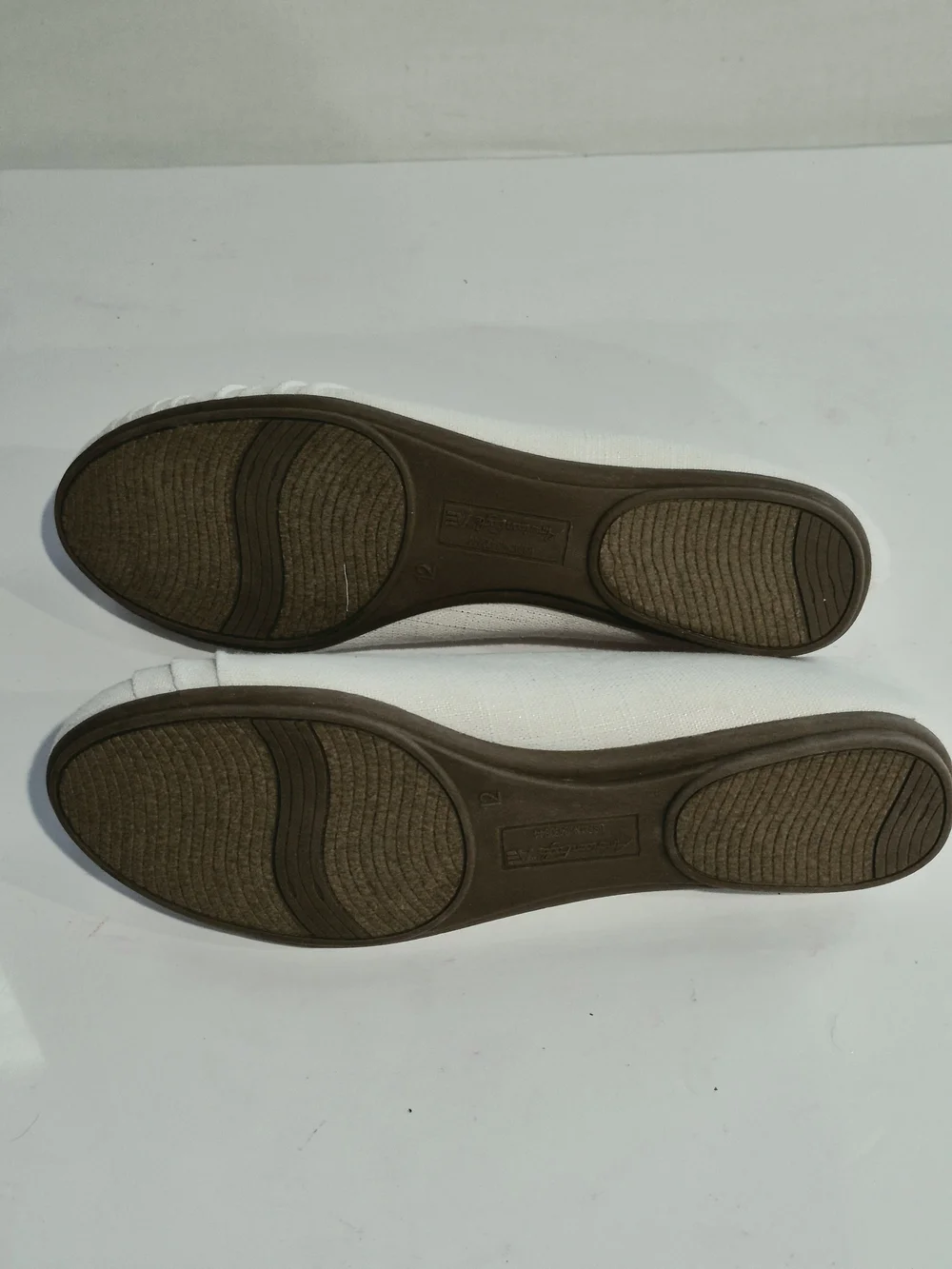 American Eagle Outfitters White Canvas Ballet Flats